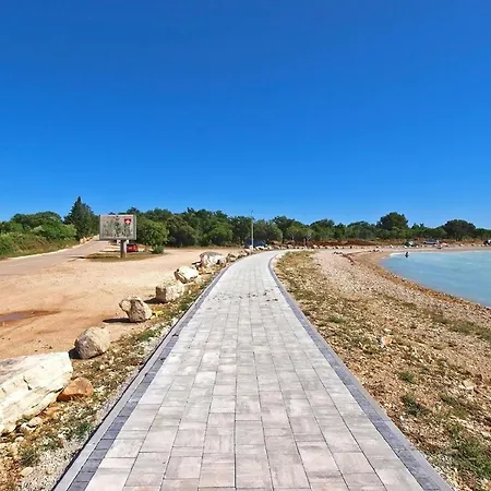 Fuer 3 Personen Ca 30 Qm In Peroj, Istrien Istrische Riviera * Peroj